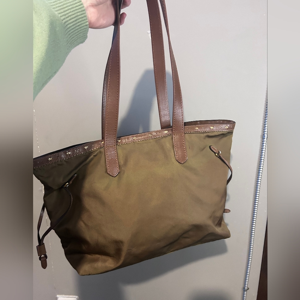 Green Prada Nylon Tote Bag - Picture 7 of 11